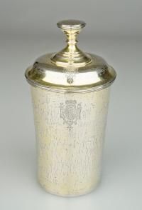 42_bildergalerie_Sammlung_Kunsthandwerk_Silberbecher_by_Gattner