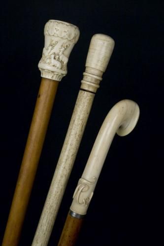 Spazierstöcke aus der Sammlung des Kurpfälzischen Museums, 18. Jh. und 19. Jh., Elfenbein, Walrossbein, Holz (Foto: KMH/Gattner)