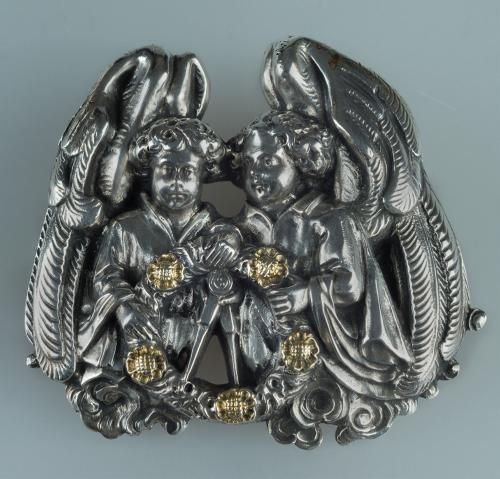 Nikolaus Trübner (1849 – 1910) Gürtelschnalle, vor 1910, Silber, Höhe 7 cm, Breite 7,3 cm (Foto: KMH)